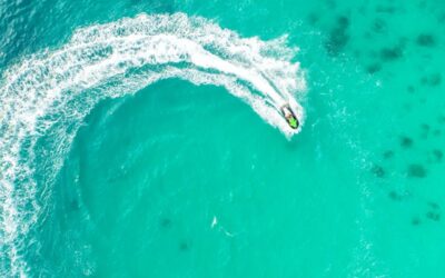 Is there a special season for jet-skiing on Maui?