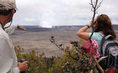 What are the dangers of hiking on Kauai?